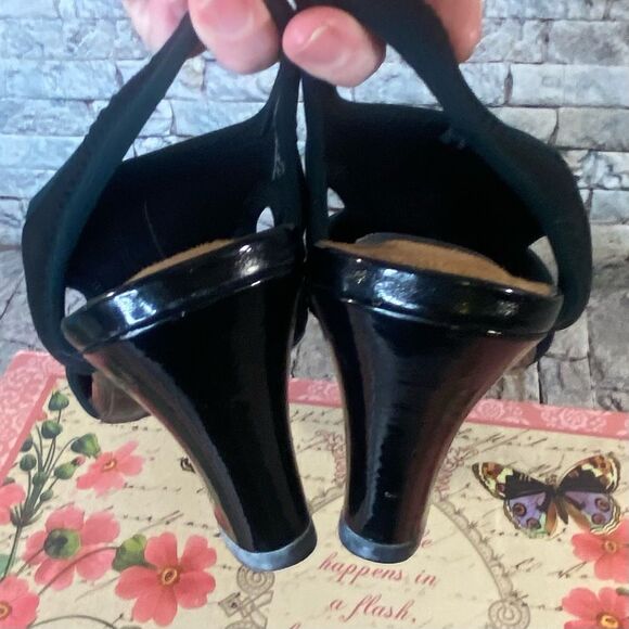 Airstep Sling Back Black Kitten Heels Cushioned Insole Women Size 7 Original Box - Picture 4 of 9